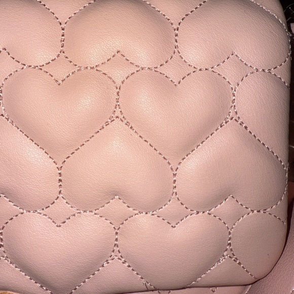 Juicy Couture Blush Heart Quilted Shoulder Bag - NWT - Picture 4 of 11